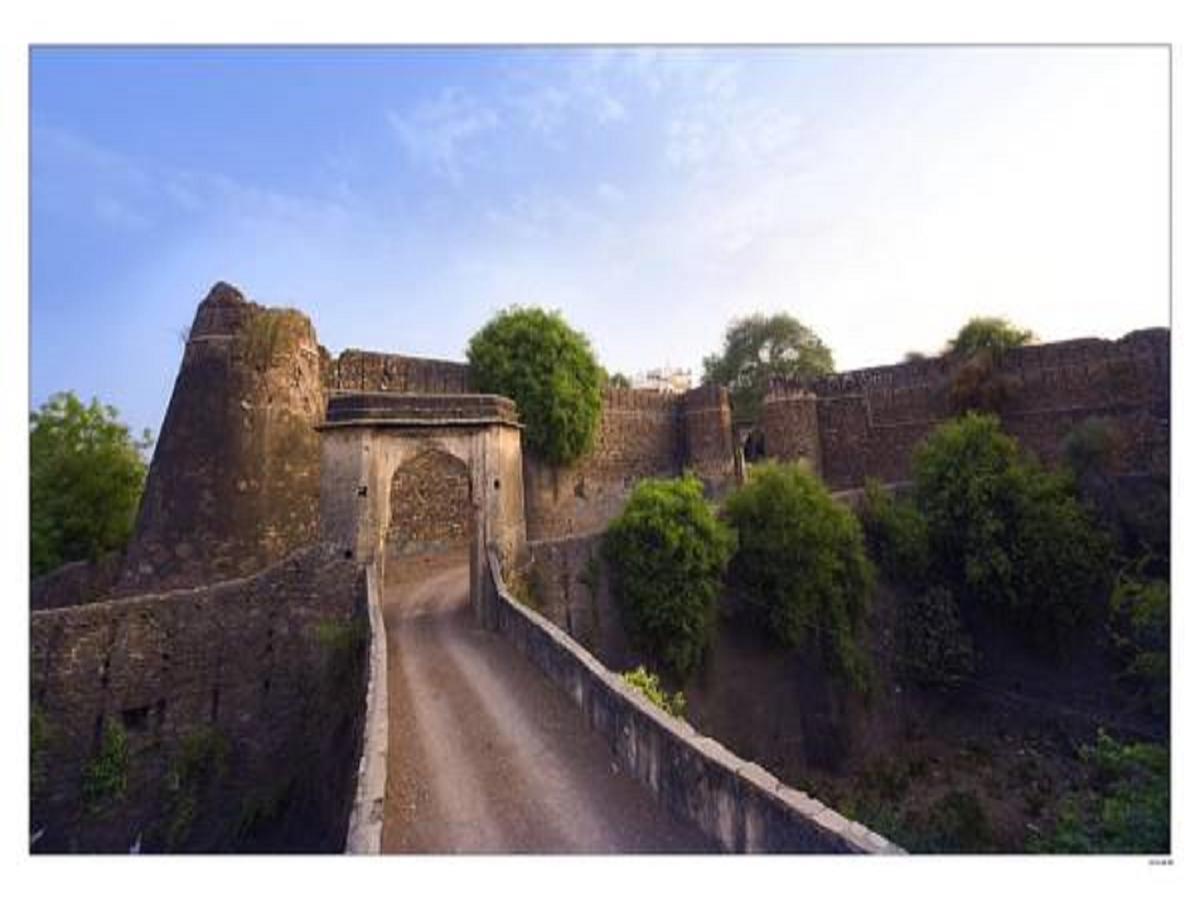 Отель Fort Begu Begun Экстерьер фото